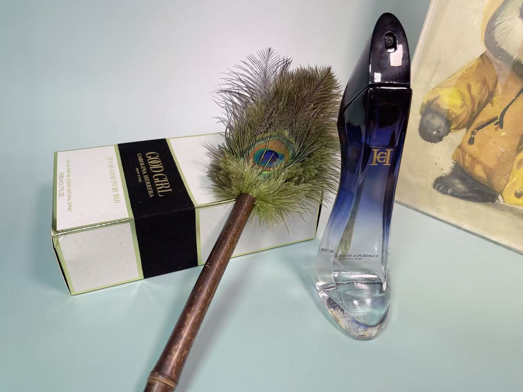 Perfume In Fragrance Shop - Carolina Herrera Good Girl Legere Parfumspray